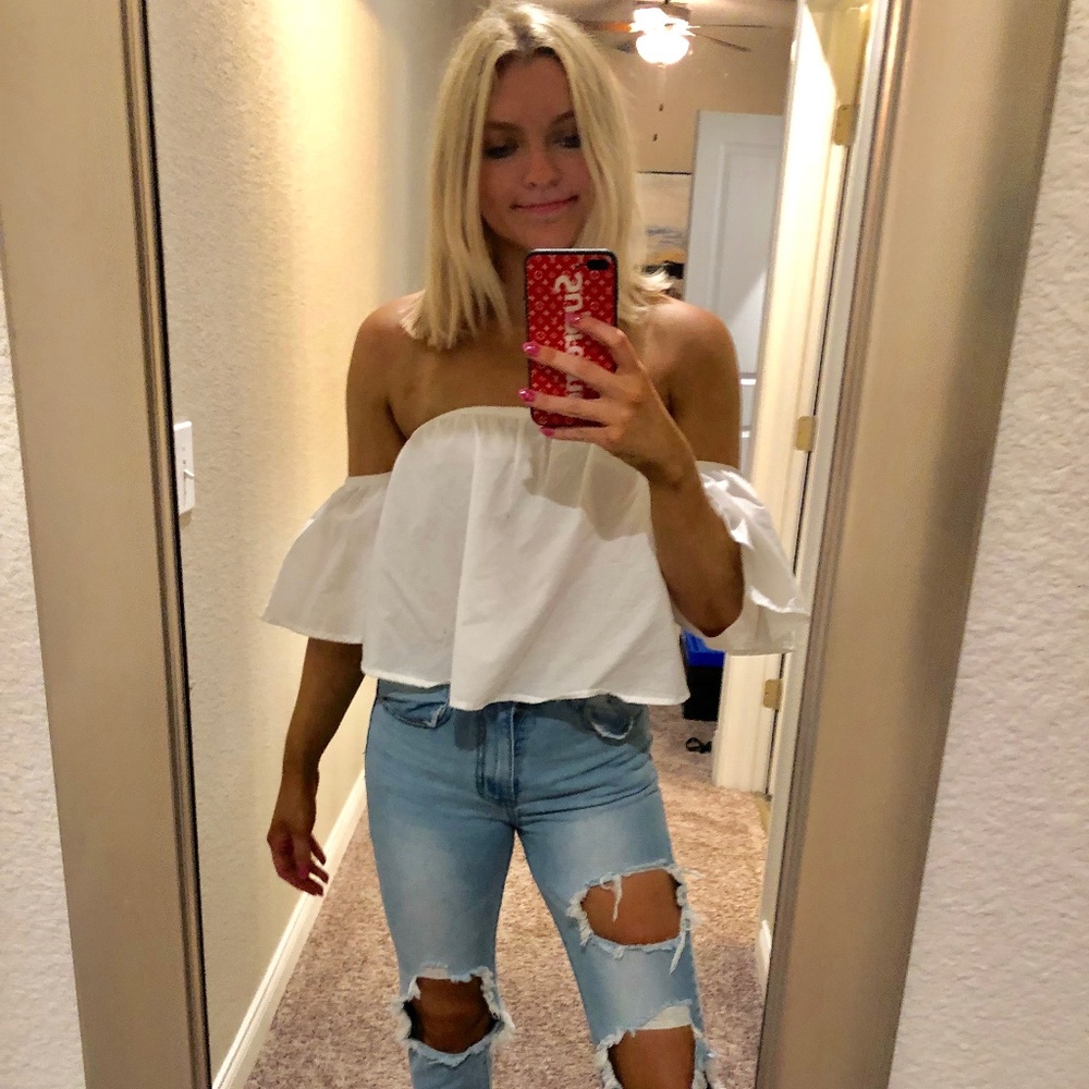 Off the Shoulder Crop Top